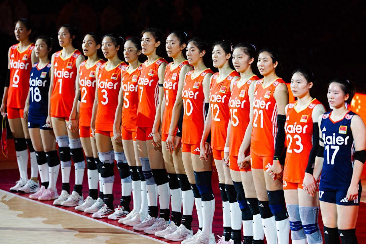 世俱杯买球APP-世锦赛形势乱了！8强已决出4席，中国女排落入死亡半区，晋级难了