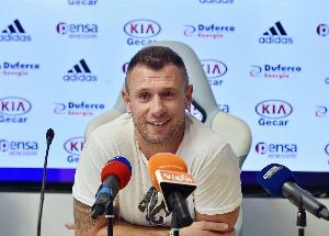 世俱杯投注APP-卡萨诺：国米完全被大巴黎摧毁了，小因扎吉在过去四年从不改变